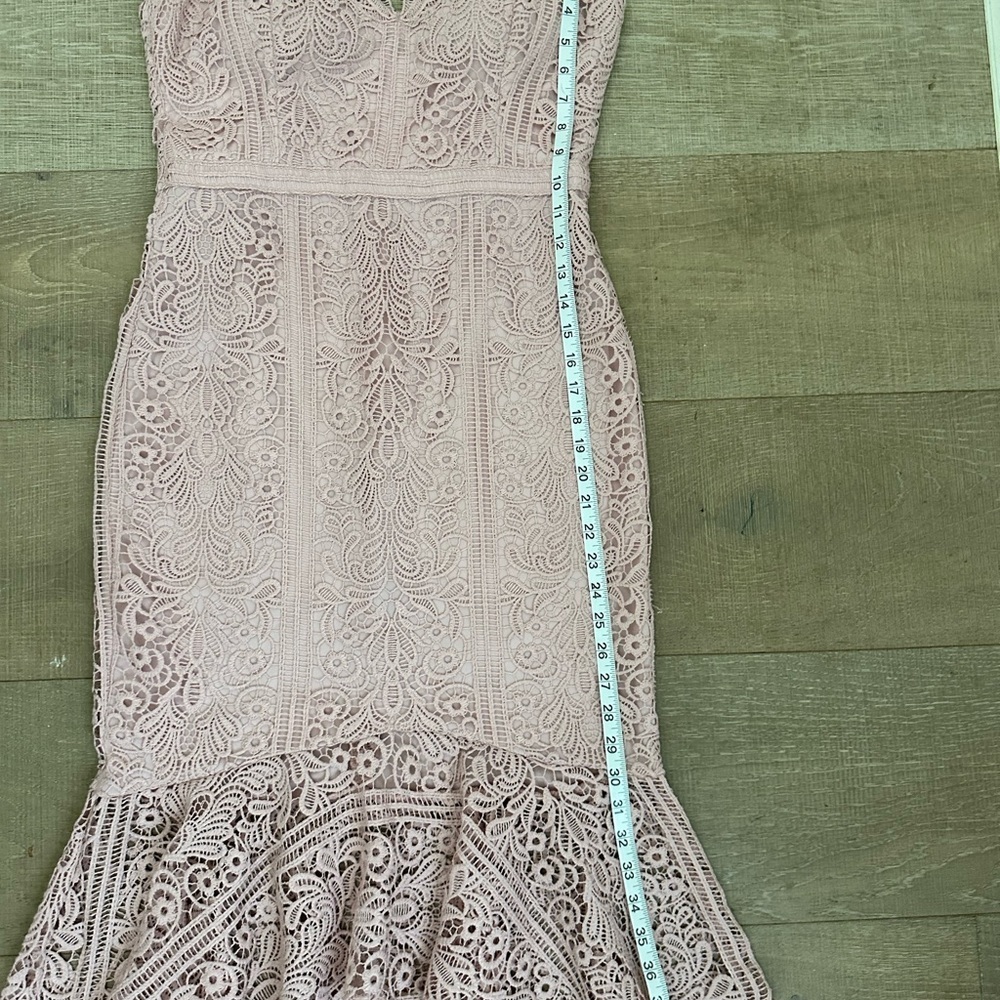 Guess Blush Lace Midi Dress - Picture 10 of 11